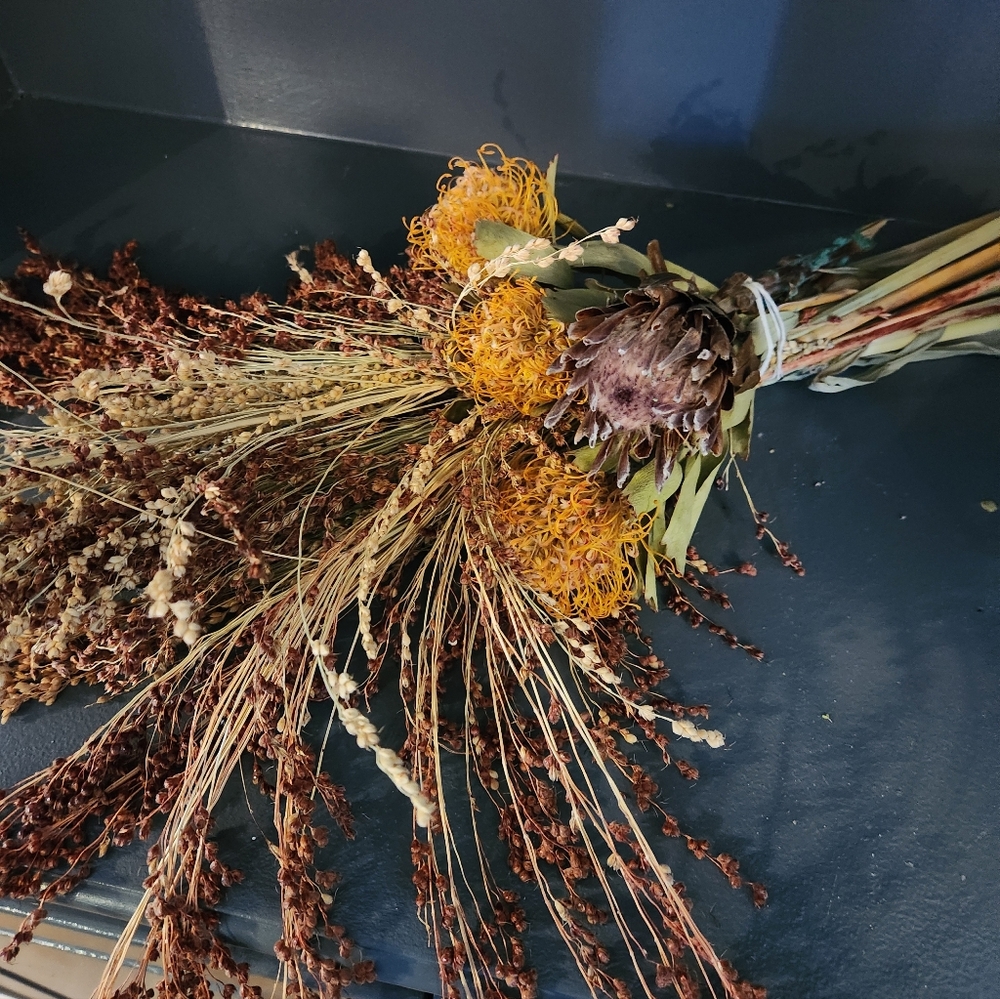Real Dried Broom Corn Bouquet With Protea